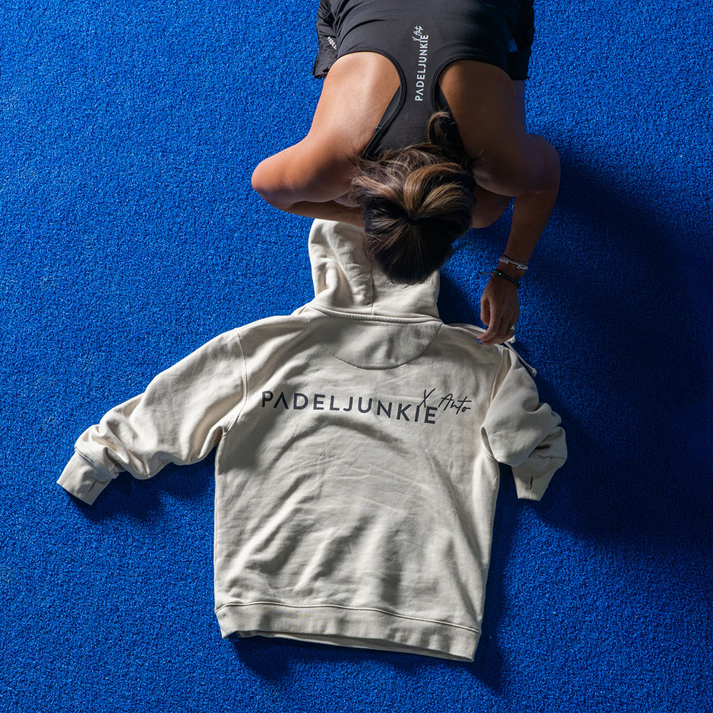 Patience Hoodie – Padeljunkie